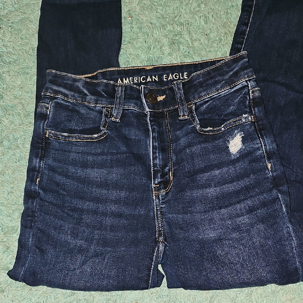 American Eagle Outfitters Skinny Jeans.